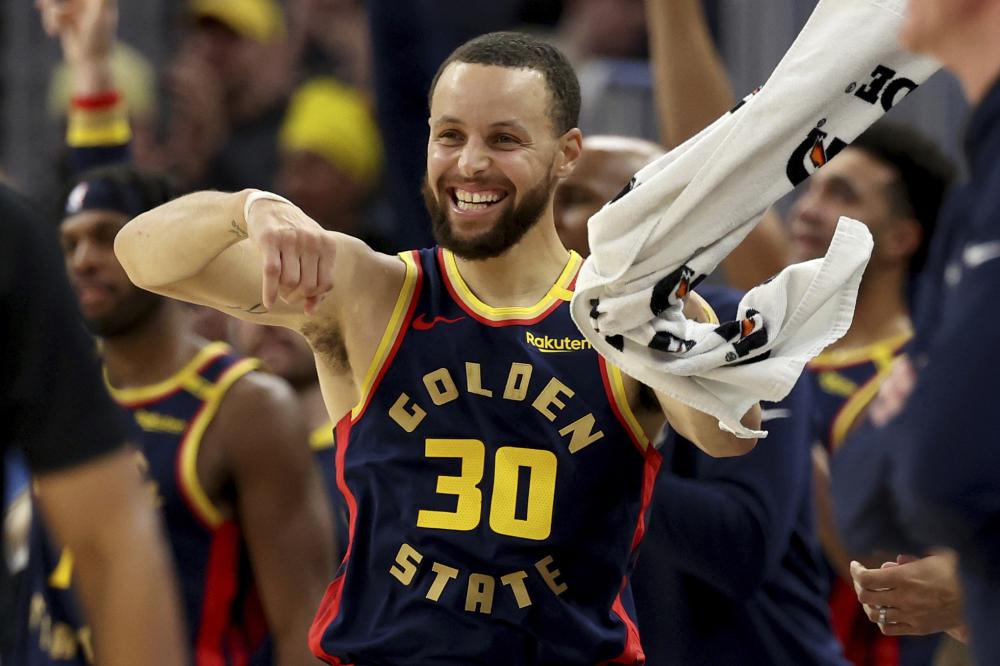 表现助绿军 表现助绿军