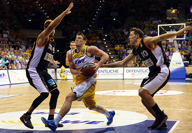 仍存一线希 仍存一线希