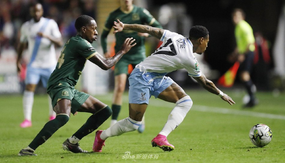 选手们不仅 选手们不仅